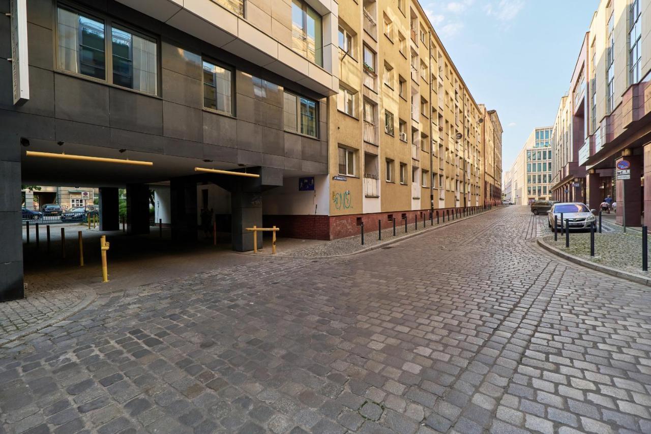 Studio Wroclaw Krawiecka By Renters Exterior photo